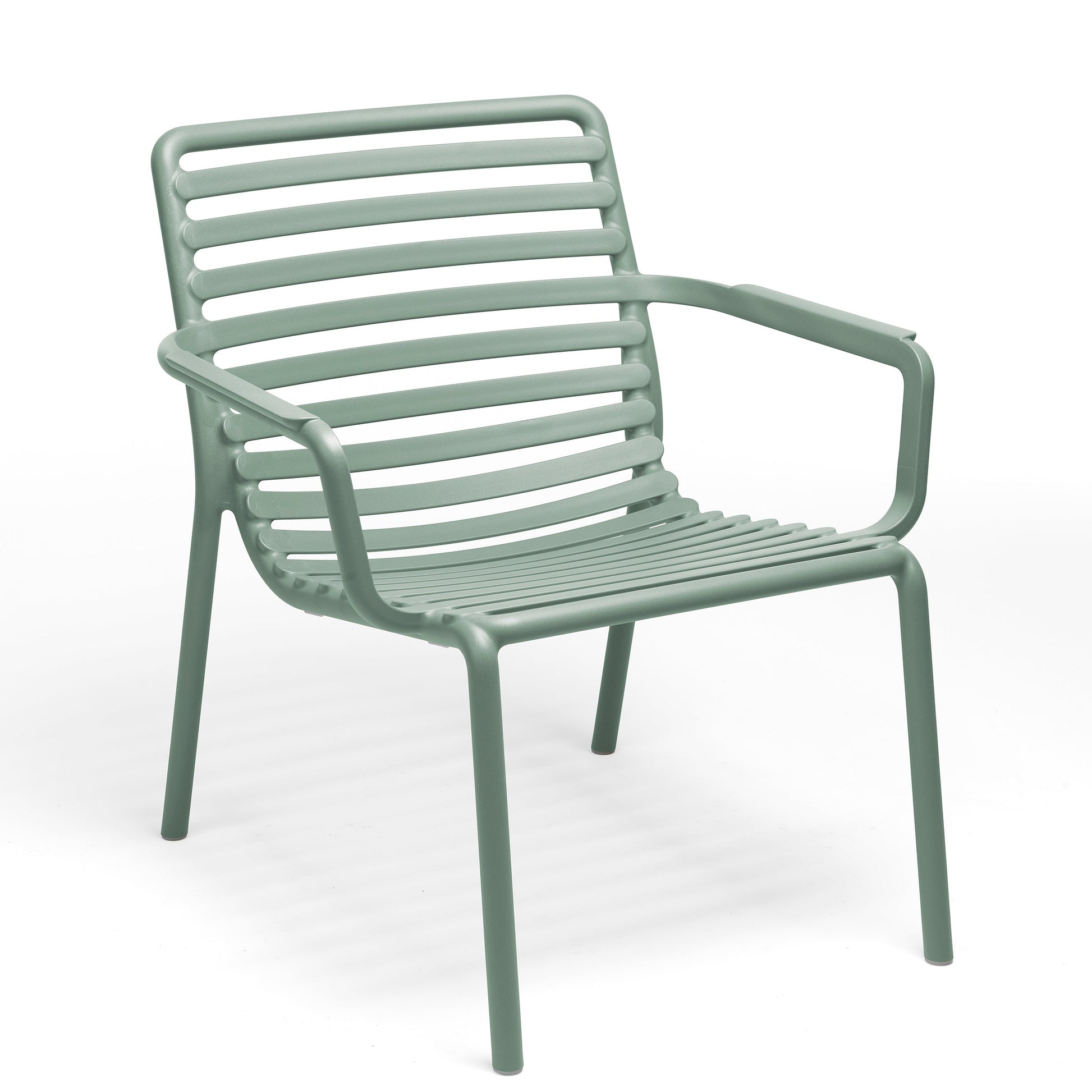 Doga Outdoor Stacking Lounge Chair