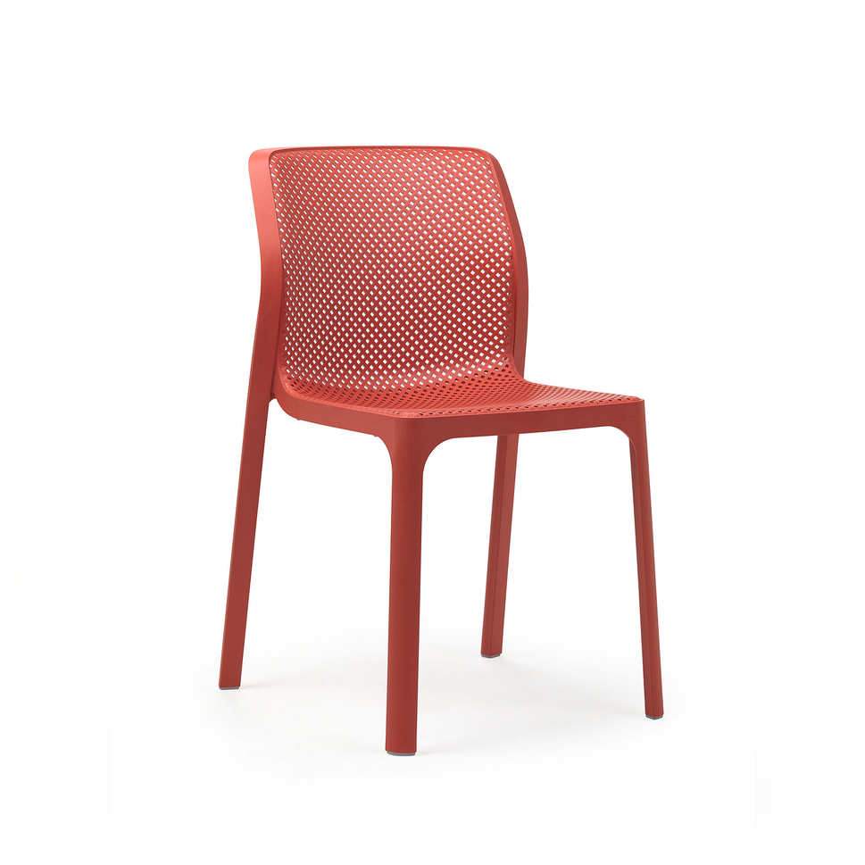Bit Outdoor Stacking Side Chair