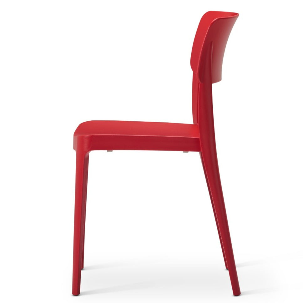 Vivo Stacking Outdoor Dining Chair